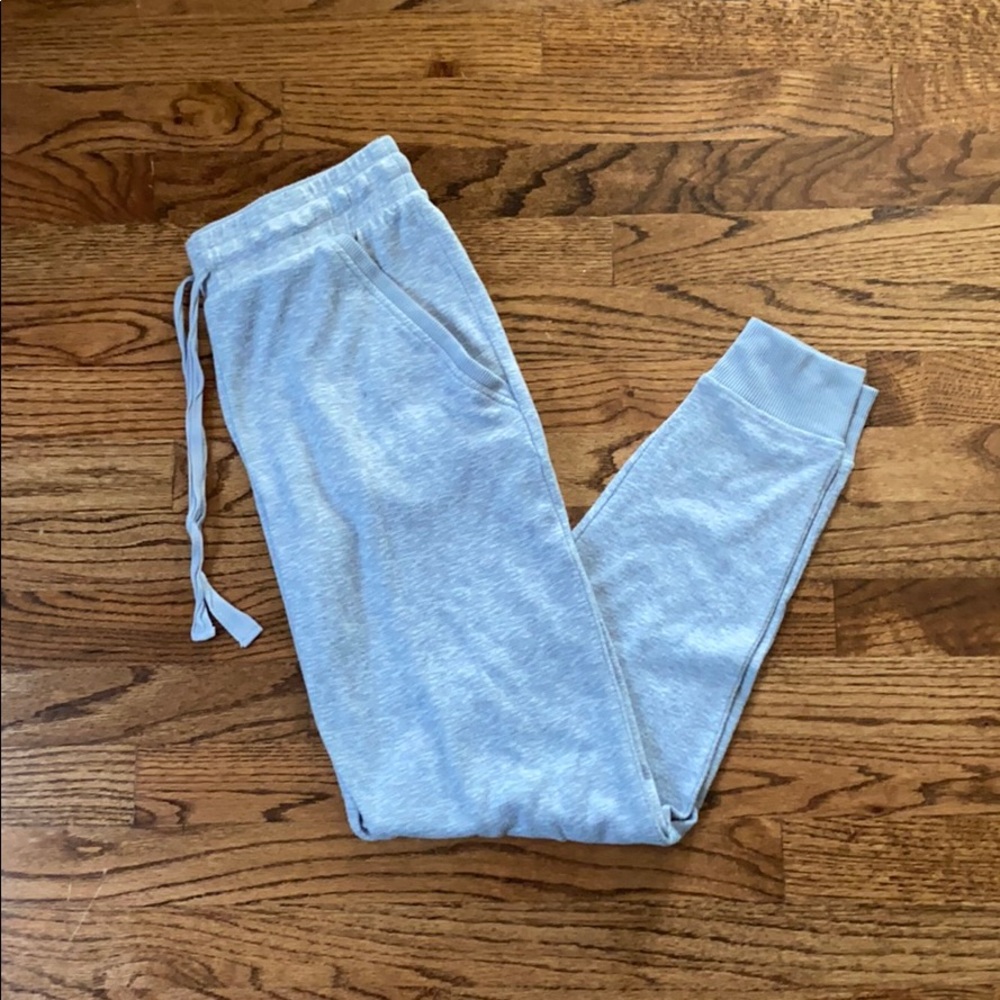 LIKE NEW super soft sleep pants